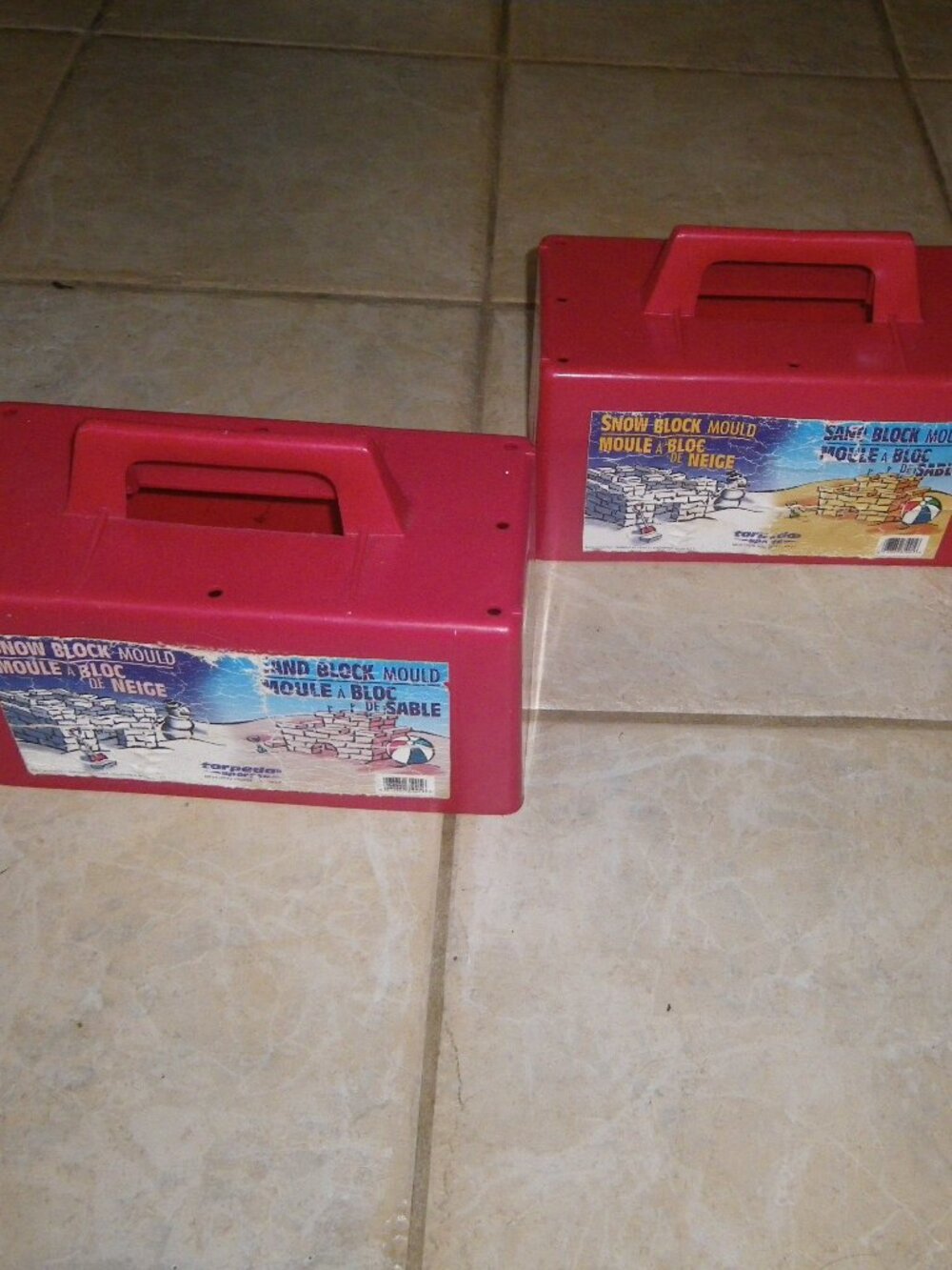 2 Vintage Snow / Sand Block Moulds Toys Torpedo Sports Montreal Quebec Canada